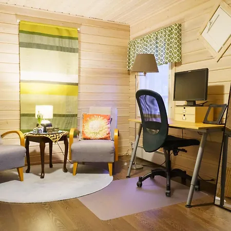 In Lapland - Ellentie 2 K2 *